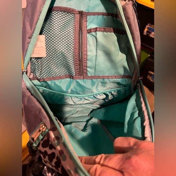 BIN046.6 Eastsport Extreme Backpack, Wild Dots - Picture 9 of 12